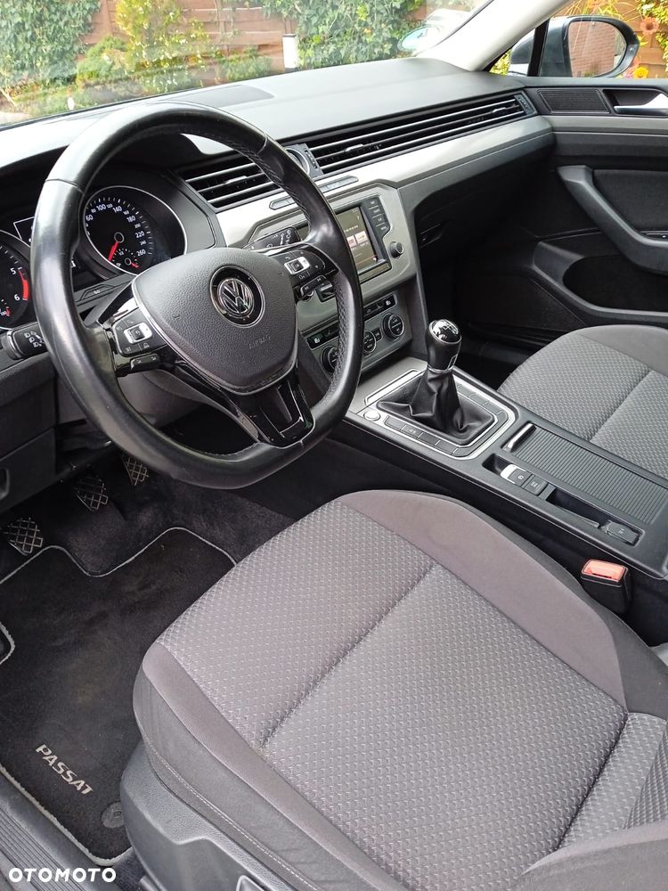 Volkswagen Passat 2.0 TDI BMT Trendline - 7