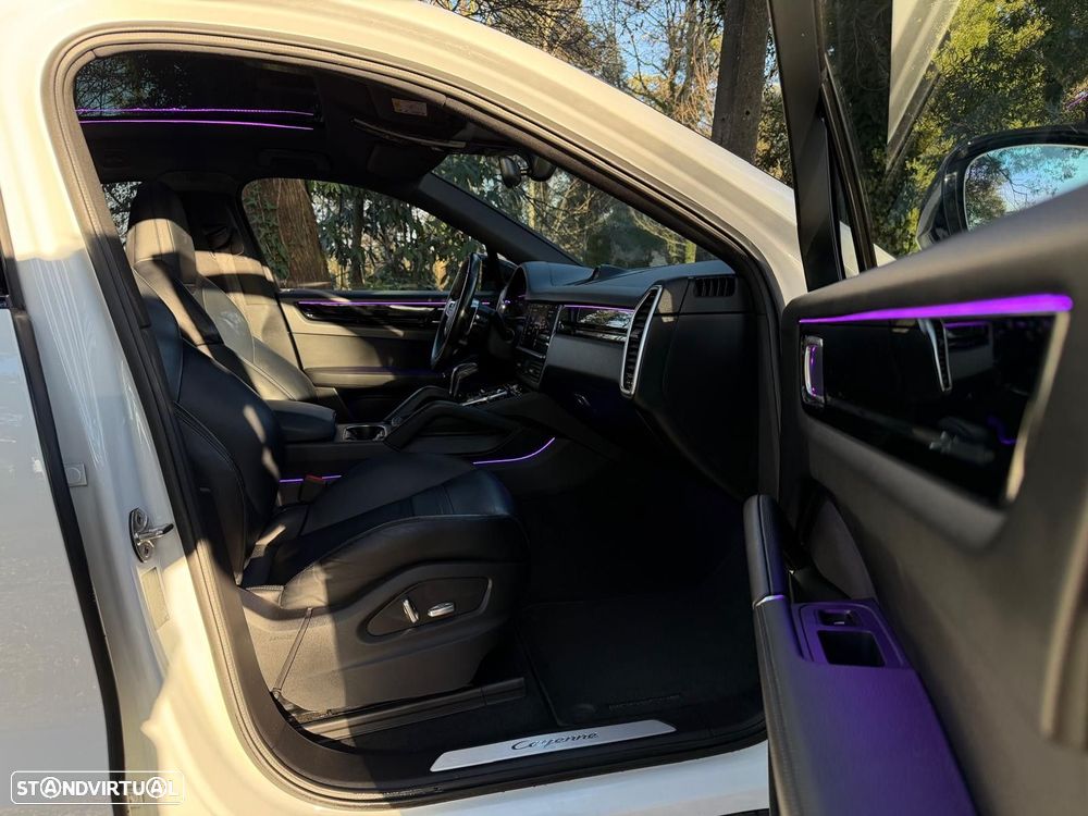 Porsche Cayenne E-Hybrid - 30