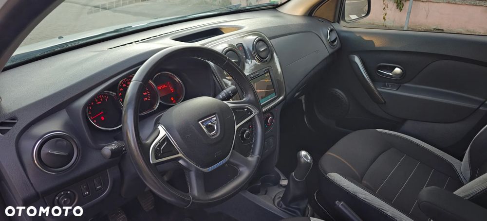 Dacia Sandero Stepway TCe 90 Prestige - 11