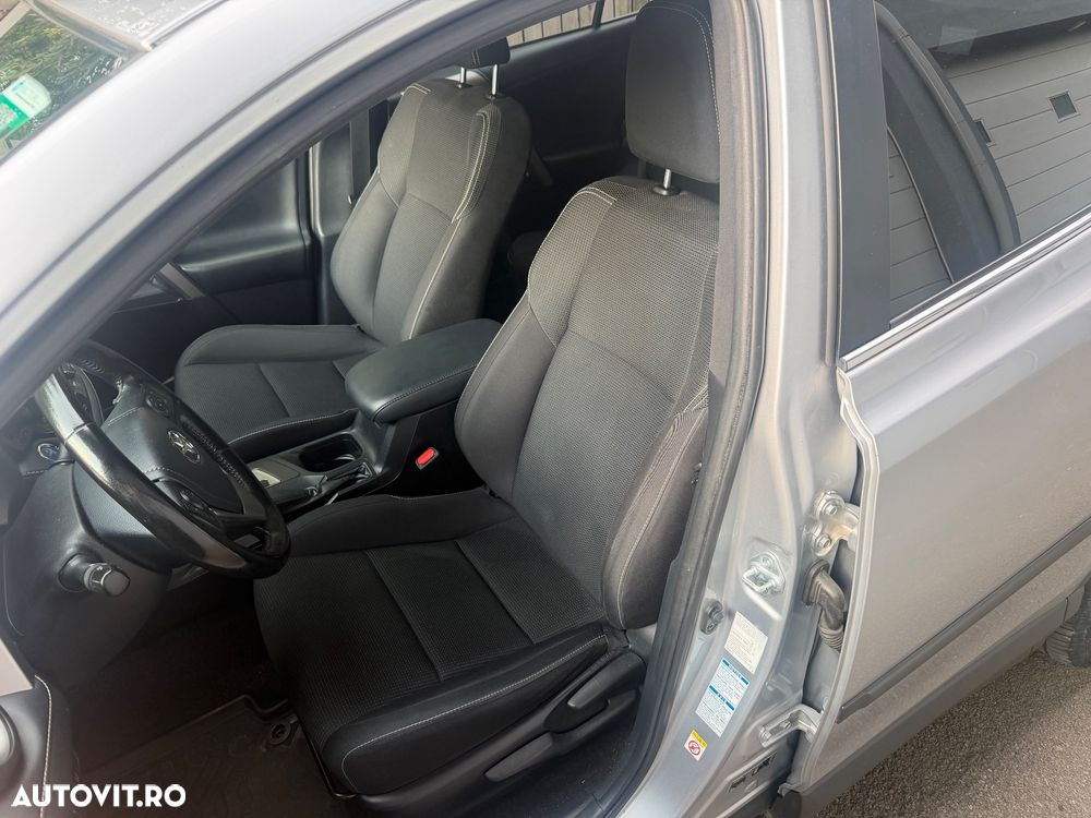 TOYOTA RAV4 2018 — imagine 6