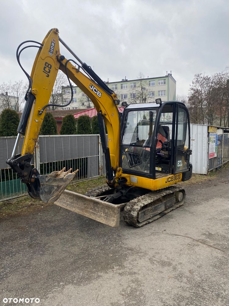 JCB 804 plus 3,8 tony Nowy silnik - 4