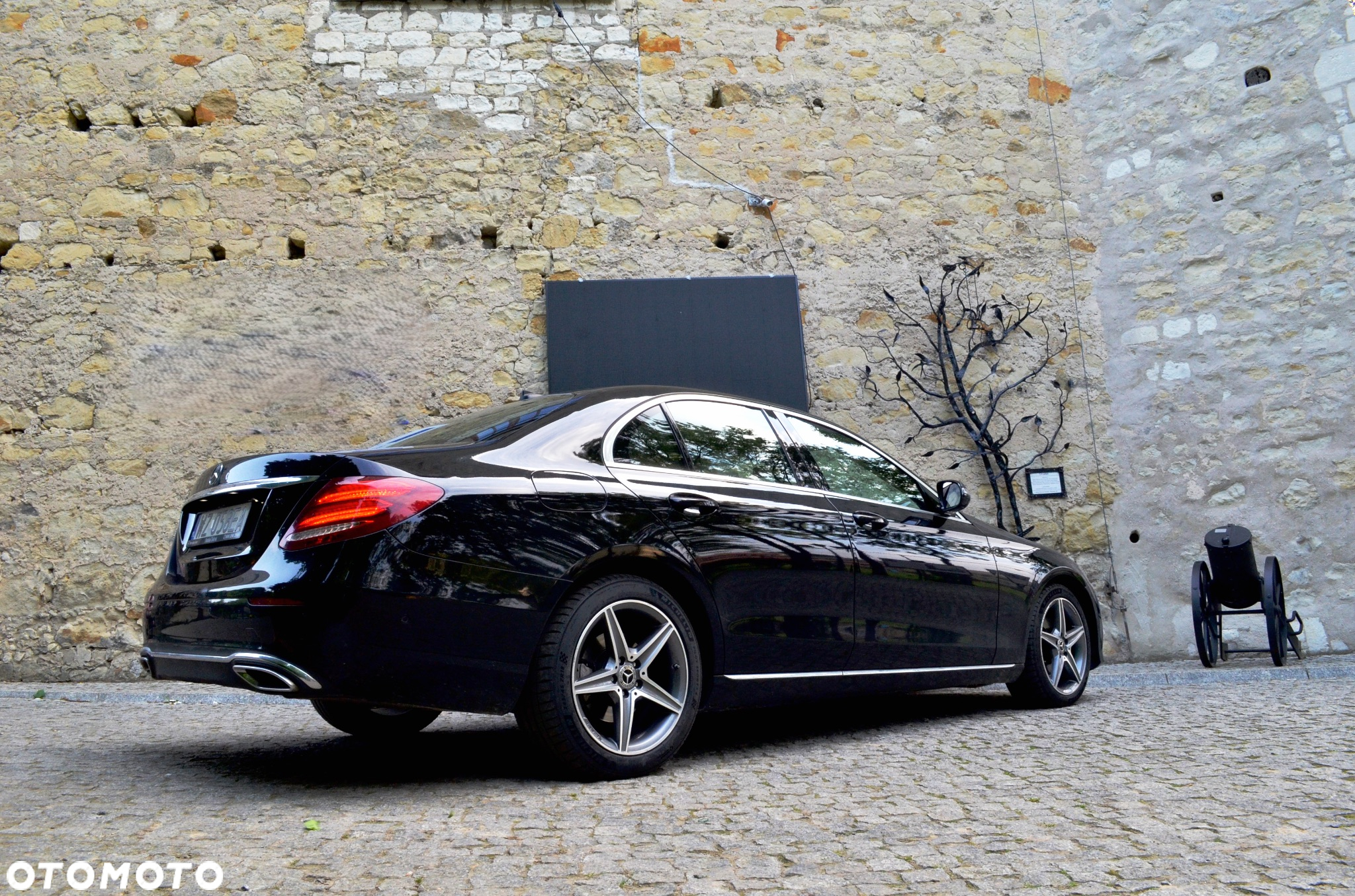 Mercedes-Benz Klasa E 200 d T 9G-TRONIC Exclusive - 6