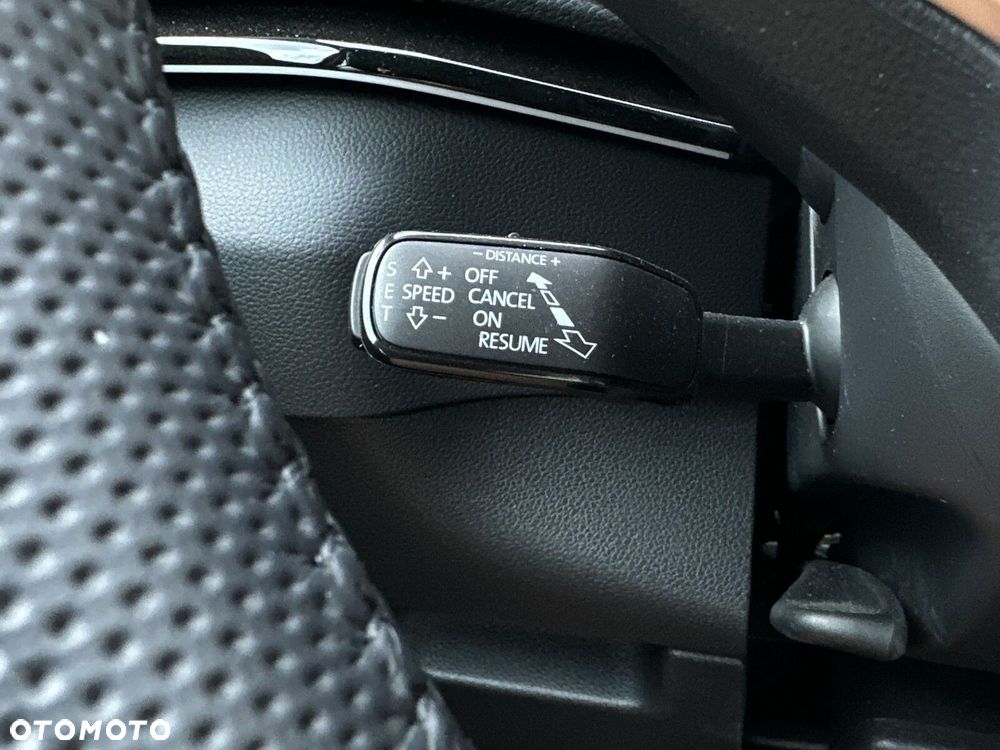Skoda Karoq 1.5 TSI ACT Sportline DSG - 19