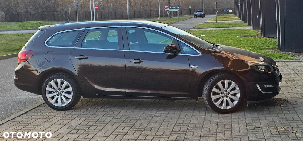 Opel Astra 1.4 T Cosmo EU6 - 36