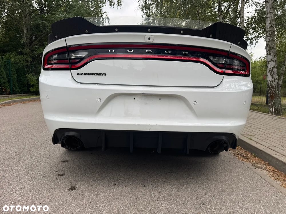 Dodge Charger - 10
