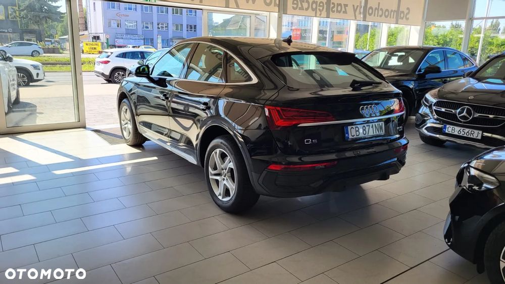 Audi Q5 Sportback - 16