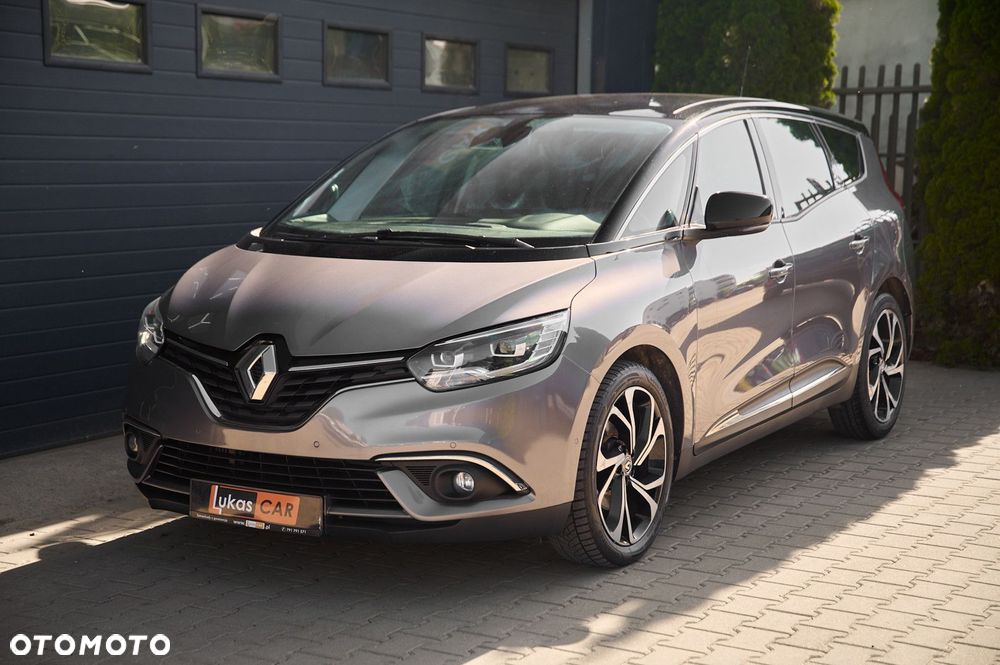 Renault Grand Scenic - 34