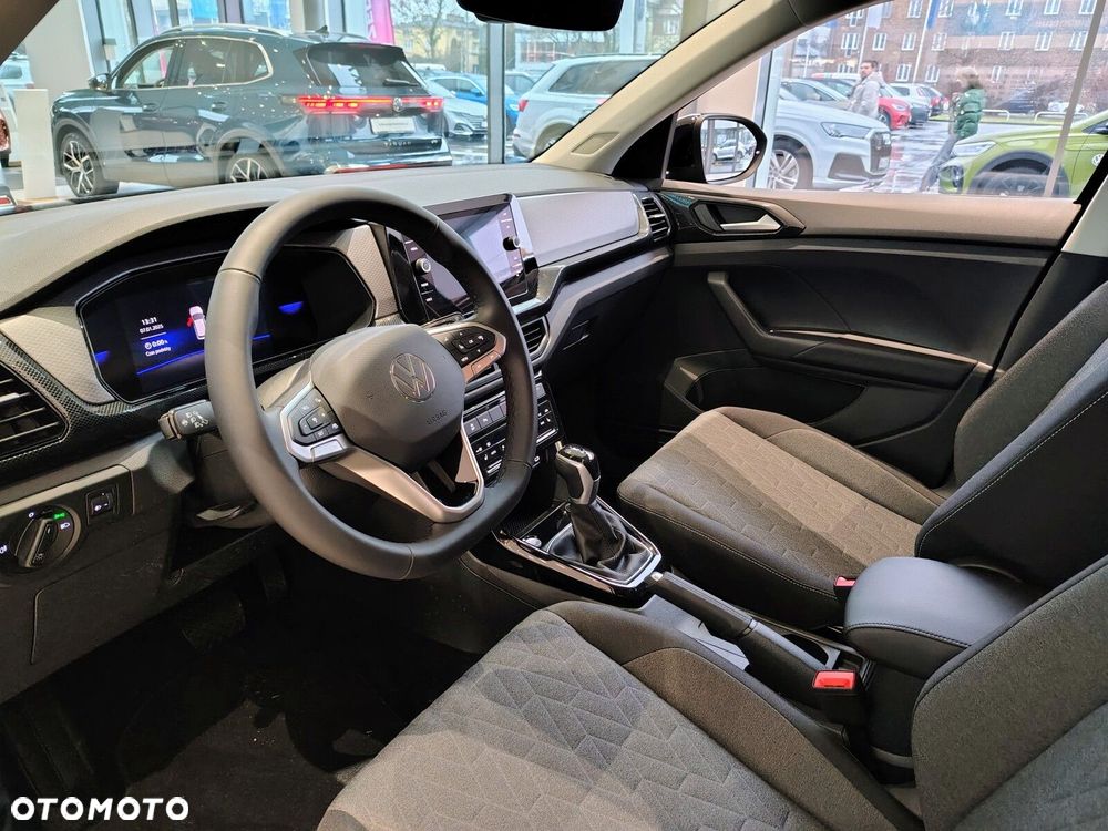 Volkswagen T-Cross - 11