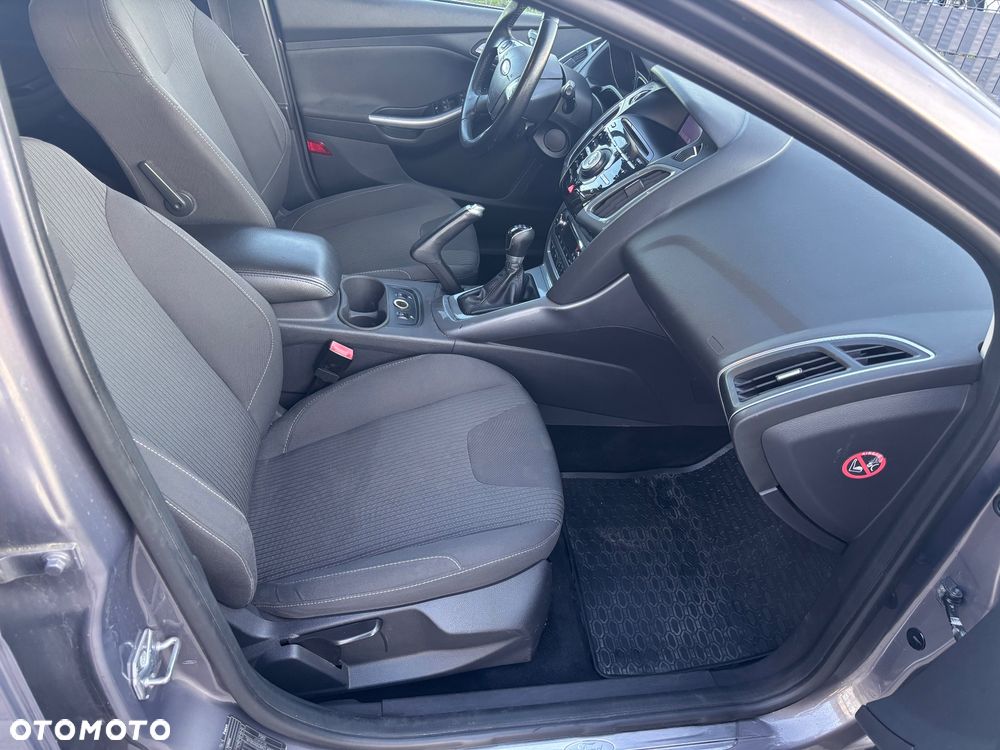 Ford Focus 1.0 EcoBoost Start-Stopp-System Titanium - 19