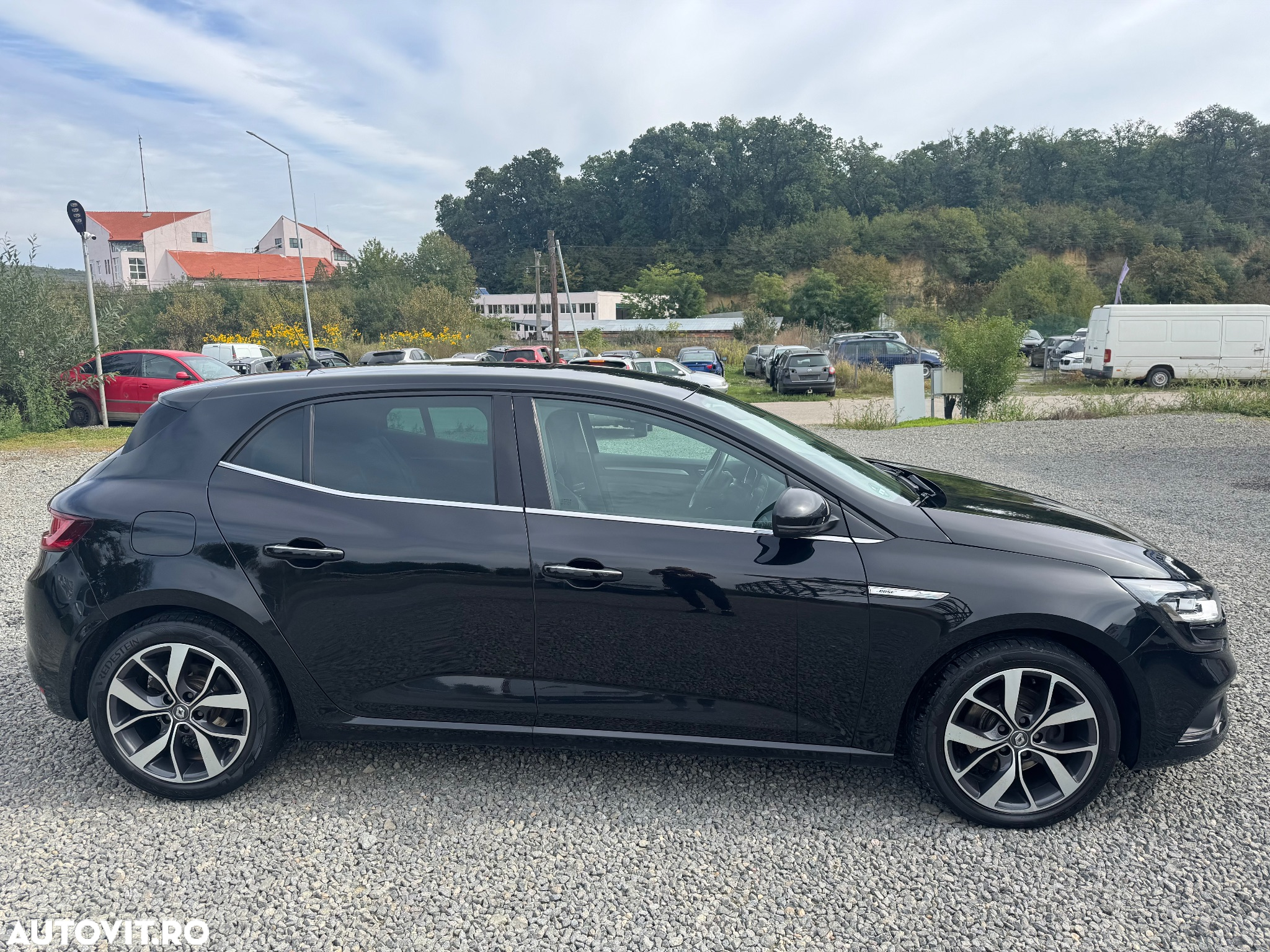 Renault Megane ENERGY dCi 130 BOSE EDITION - 9