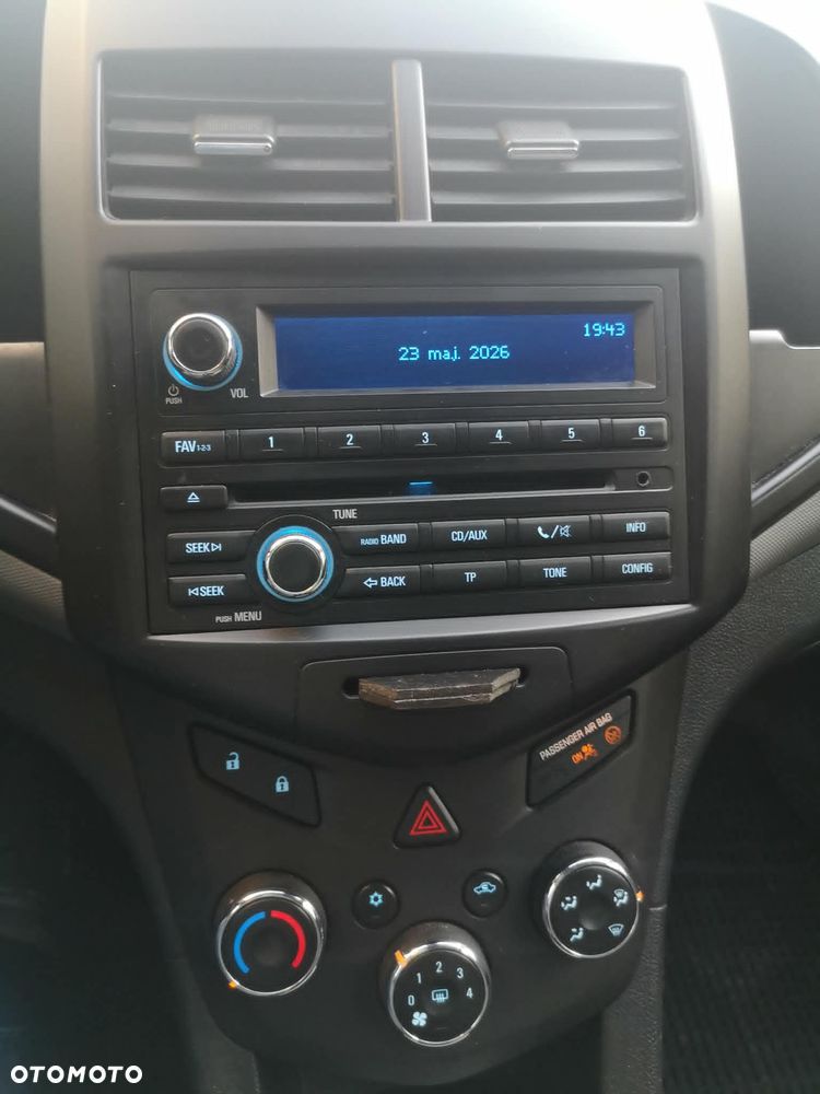 Chevrolet Aveo 1.2 LS - 5