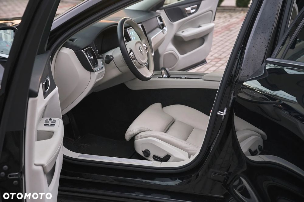 Volvo V60 B4 D Geartronic Inscription - 18