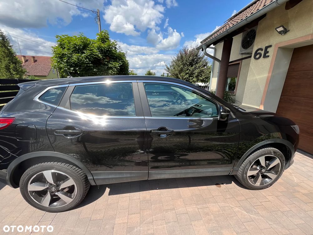 Nissan Qashqai - 11