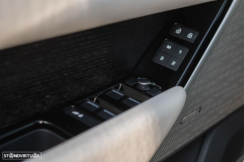 Land Rover Range Rover Velar P400e S - 15