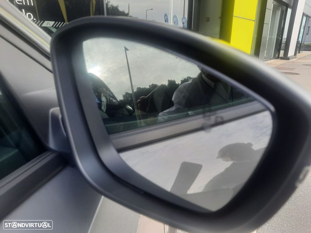 Peugeot 2008 1.2 PureTech Allure Pack - 9