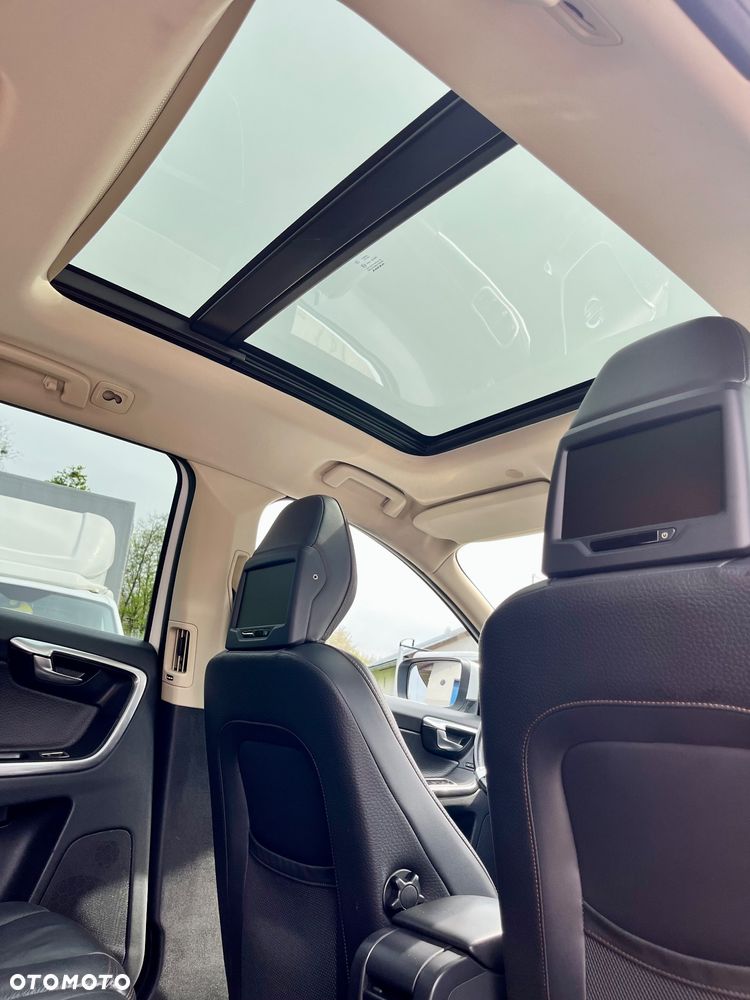 Volvo XC 60 - 35