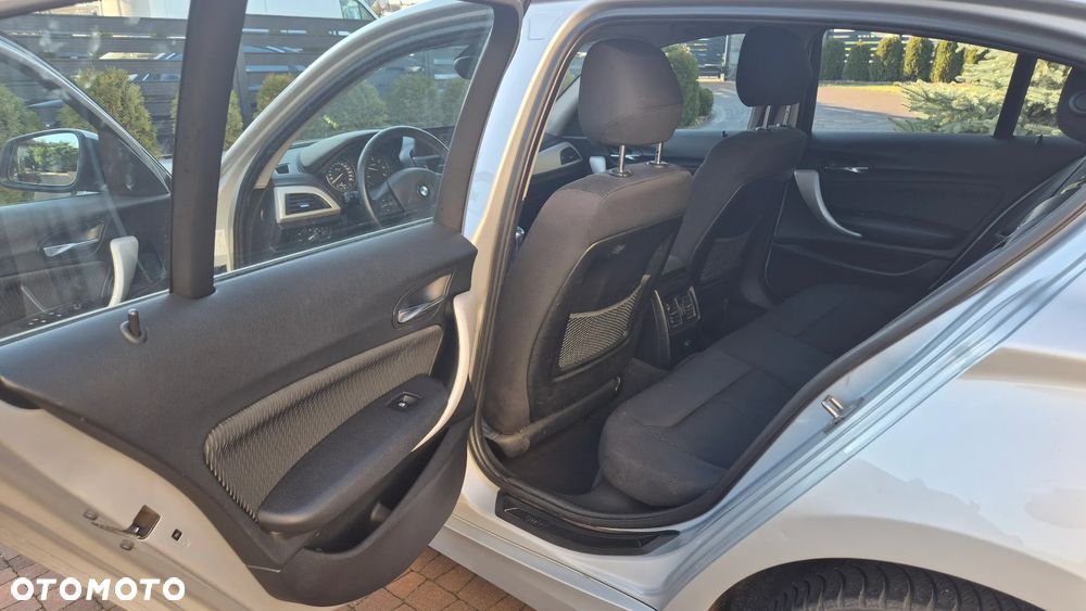 BMW Seria 1 116d DPF - 15