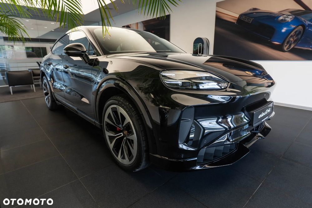 Porsche Cayenne - 8