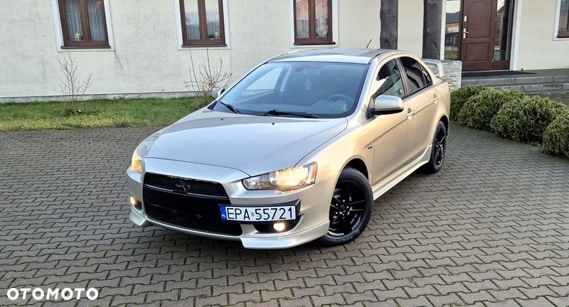 Mitsubishi Lancer 1.6 Intense - 23