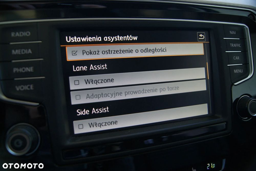 Volkswagen Passat 2.0 TDI (BlueMotion Technology) DSG Highline - 34