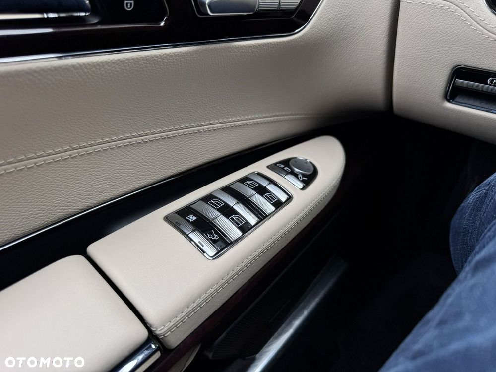 Mercedes-Benz CL 500 4Matic 7G-TRONIC - 31