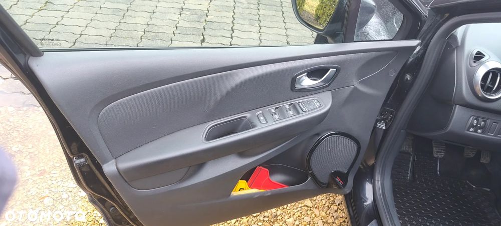 Renault Clio 1.2 16V Limited - 12