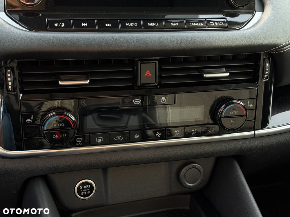 Nissan Qashqai 1.3 DIG-T MHEV N-Connecta Xtronic - 20