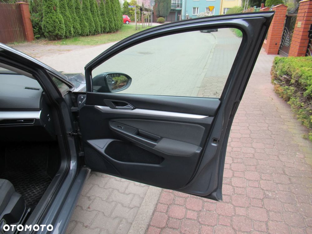 Volkswagen Golf 1.5 TSI EVO Life - 15