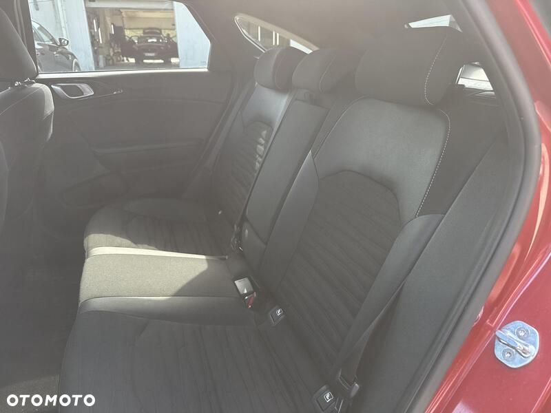 Kia ProCeed 1.5 T-GDI GT Line - 20