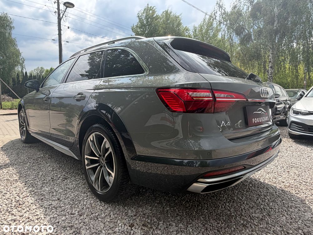 Audi A4 Allroad - 11