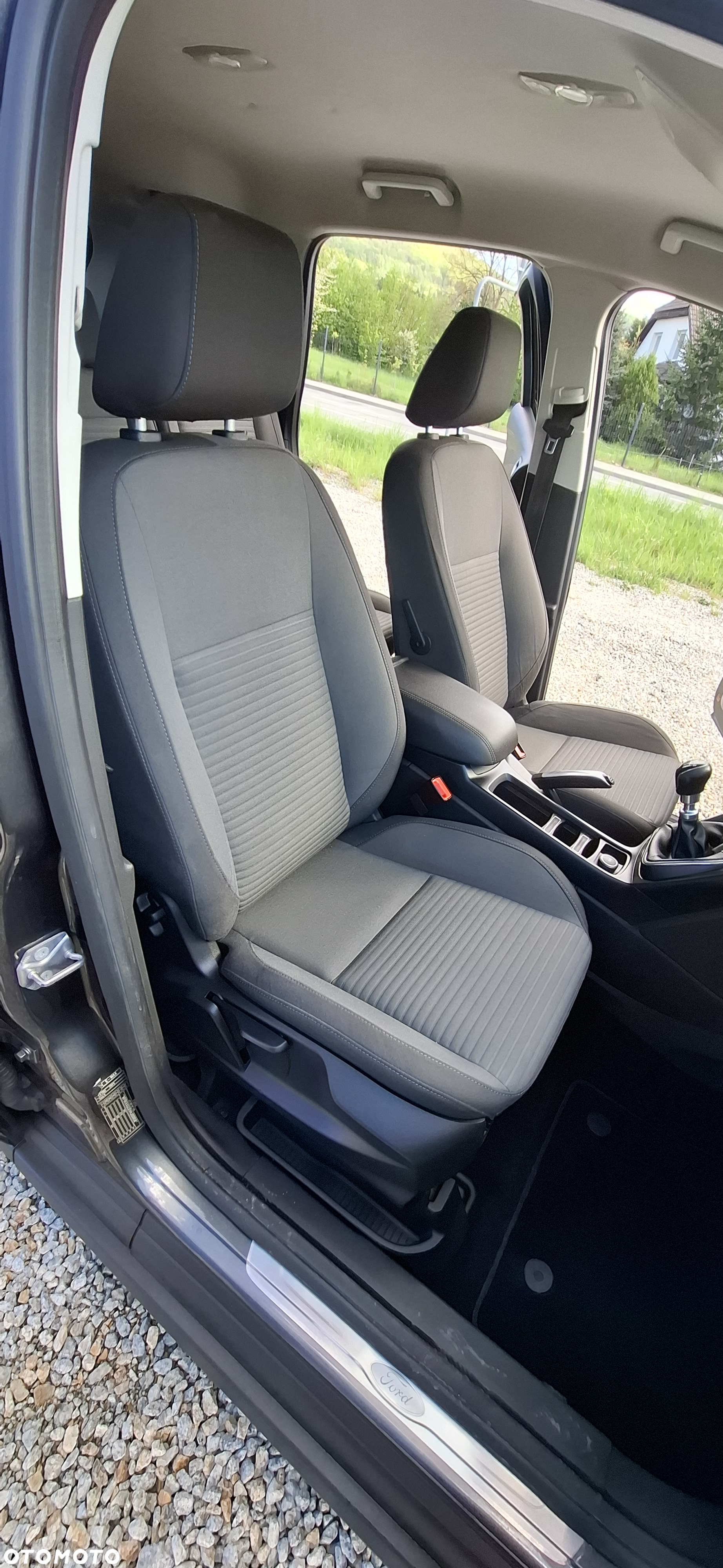 Ford C-MAX 1.5 TDCi Titanium - 32