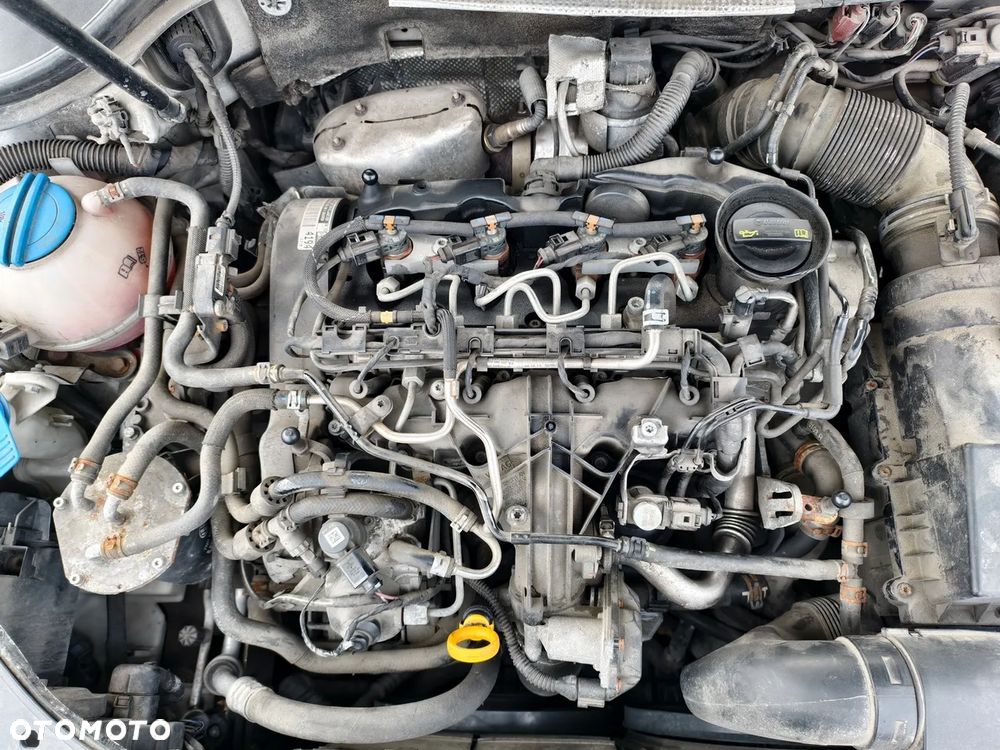 Volkswagen Passat 2.0 TDI Comfortline - 33