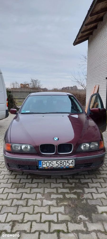 BMW Seria 5 520i - 4