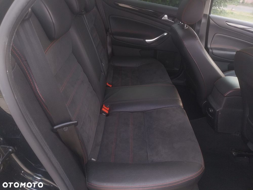Ford Mondeo 2.0 EcoBoost Titanium S - 11