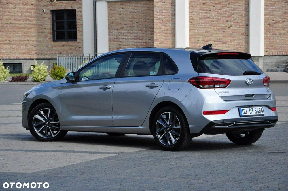 Hyundai i30 1.6 CRDI DCT Select - 22