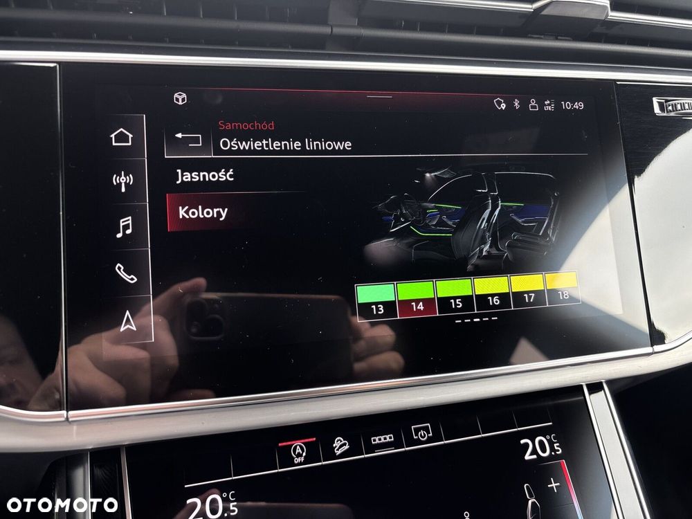 Audi Q8 - 30