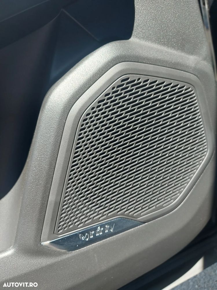 Lynk&Co 01 - 12