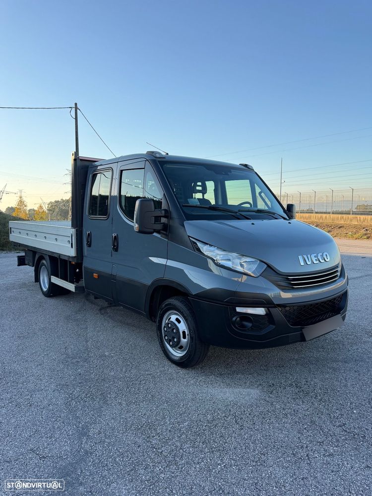 Iveco Daily 2018 photo 3