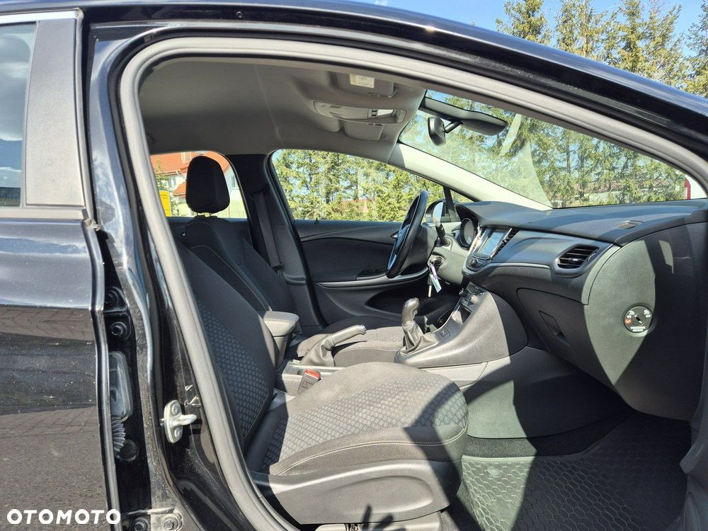 Opel Astra 1.4 T GPF Enjoy S&S - 17