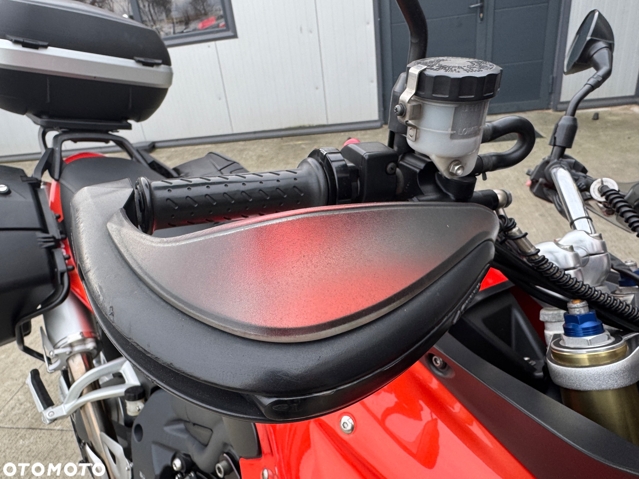 Triumph Tiger - 4