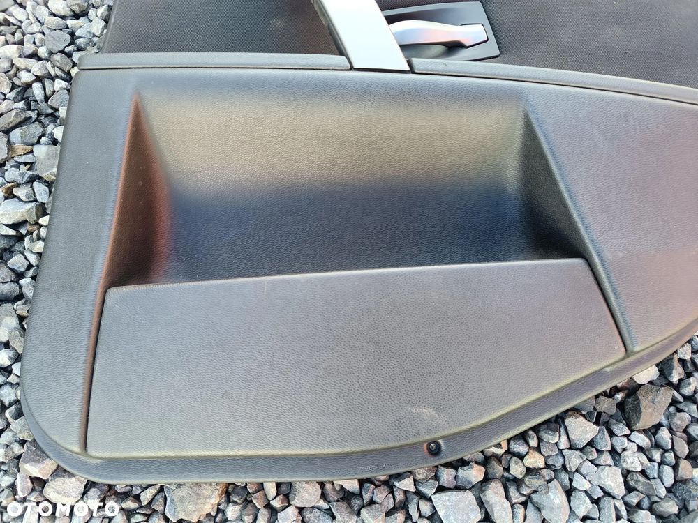 BMW E60 E61 BOCZEK TAPICERKA PRAWY TYLNY TYŁ ROLETKA - 2
