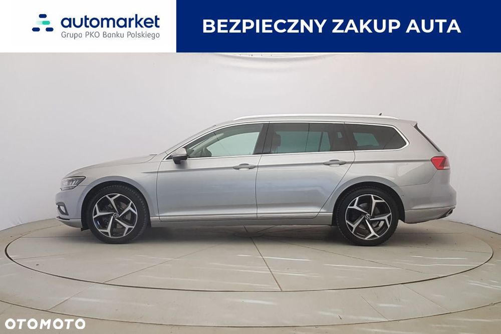 Volkswagen Passat - 4