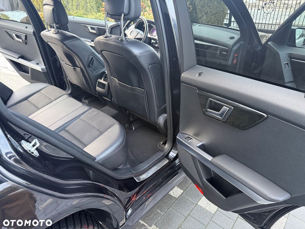 Mercedes-Benz GLK 200 CDI (BlueEFFICIENCY) 7G-TRONIC - 11