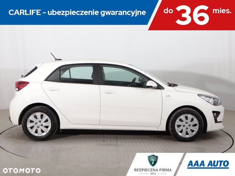 Kia Rio - 7