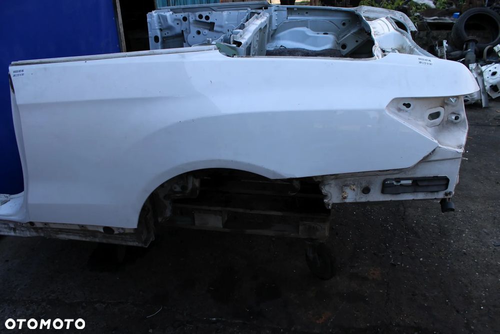 Błotnik tył tylny lewy prawy ćwiartka tylna prawa lewa OE Mercedes W207 C207 Lift Cabrio 149 - 21