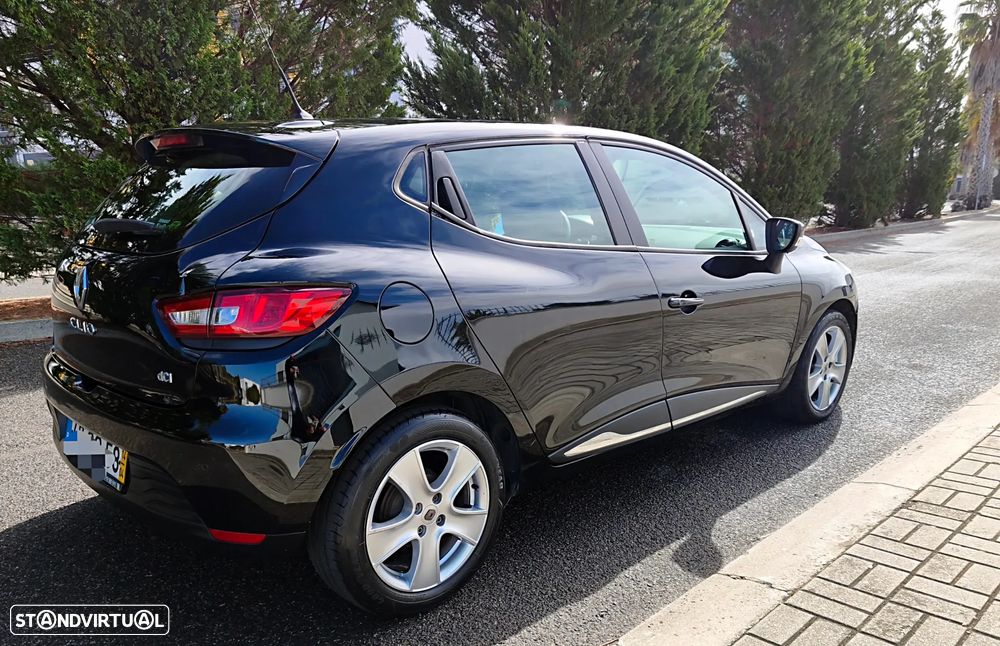 Renault Clio - 5