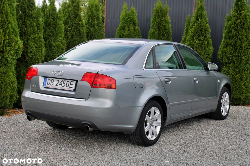 Audi A4 Limousine 2.0 T FSI quattro tiptronic - 18