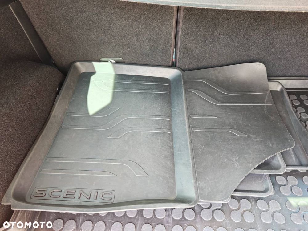 Renault Scenic 1.3 TCe Energy Bose EDC - 29