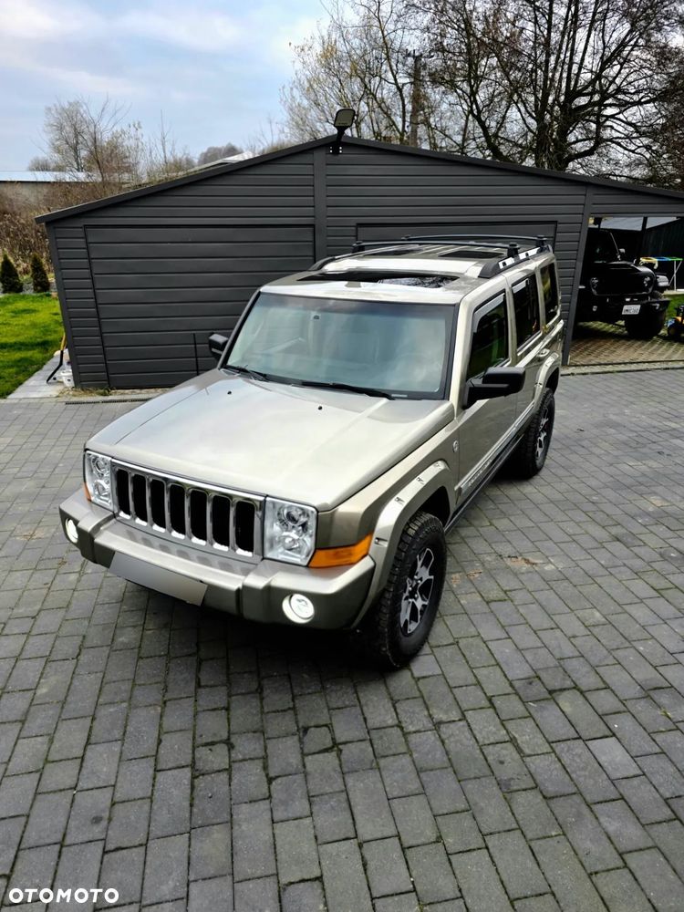 Jeep Commander 5.7 V8 HEMI Automatik Limited - 2