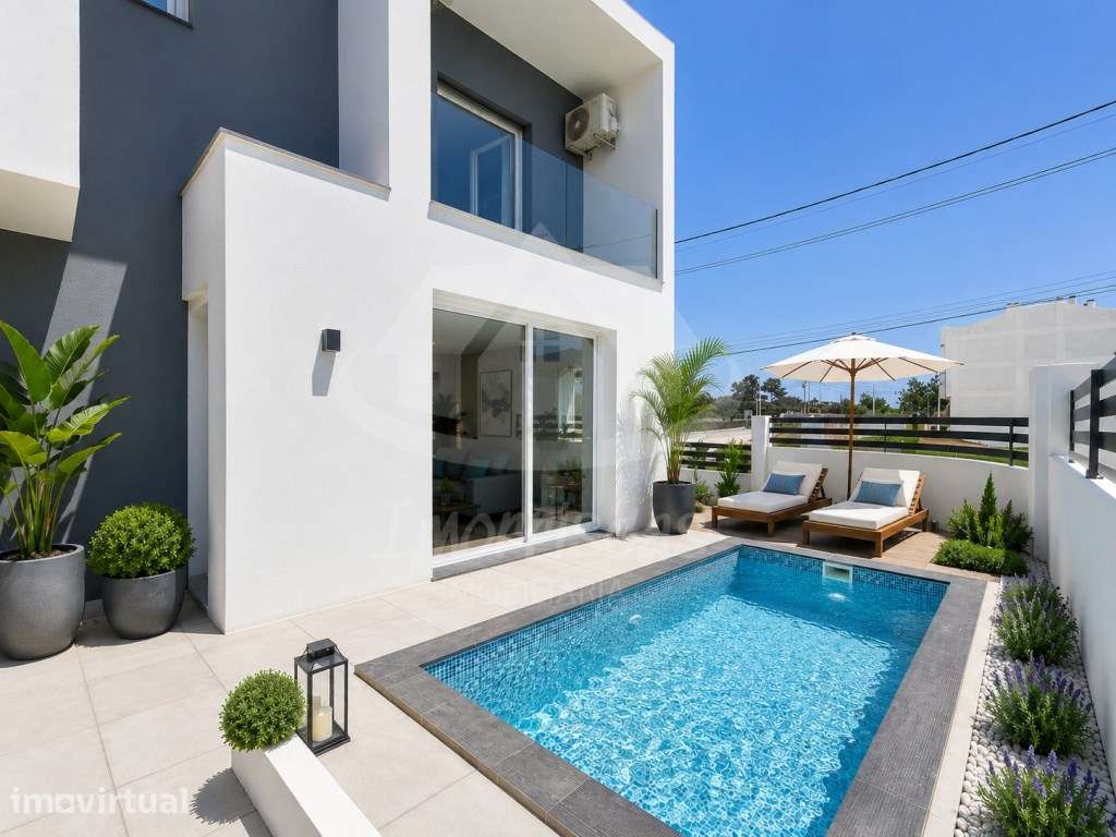 Moradia T3 com piscina, estacionamento e terraço - Fernão Ferro - Grande imagem: 3/28